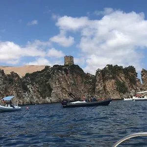 https://casa-vacanze-salvo-castellammare-del-golfo.sicilyhotelsitaly.net